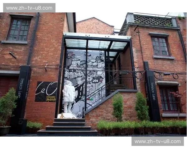 从武康路到东山口:当魔都的“腔调”撞上羊城的“镬气”,你更想把心留在哪? 从武康路到东山口:当魔都的“腔调”撞上羊城的“镬气”,你更想把心留在哪?